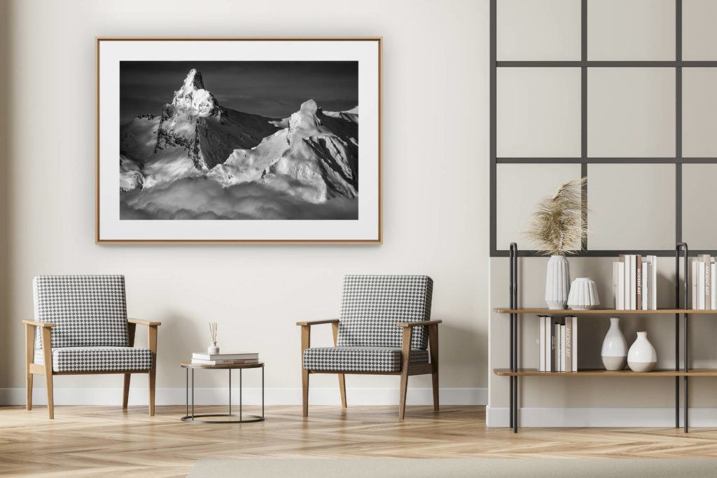 décoration intérieur moderne avec photo de montagne noir et blanc grand format - Image de montagne noir et blanc du Petit Muveran depuis Thyon - Alpes Vaudoises à Crans Montana