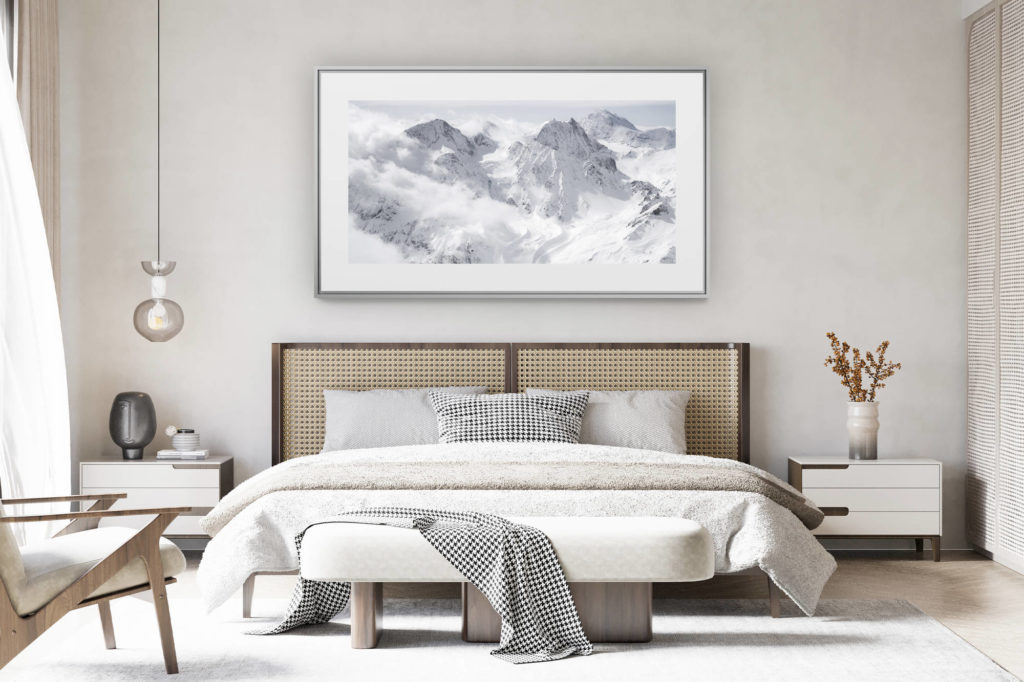 déco chambre chalet suisse rénové - photo panoramique montagne grand format - Vue panoramique de montagne sur les sommets des Alpes et du Val d'Hérens - Pigne D'arolla - Cheillon - Grand Combin