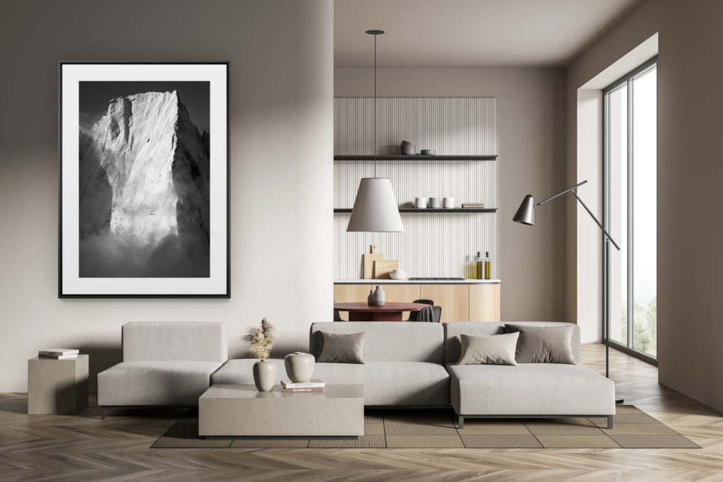 déco tendance salon moderne - photo montagne noir et blanc grand format - Engadine photos - image noir et blanc Cassin Piz Badile - Alpes Suisses