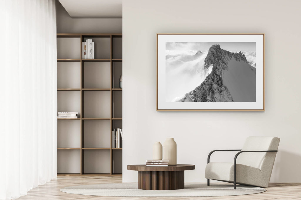 déco tendance salon moderne - photo montagne noir et blanc grand format - Saint Moritz Suisse photo : photo hélicoptère de Piz Bernina dans l'Engadine - Alpes noir et blanc