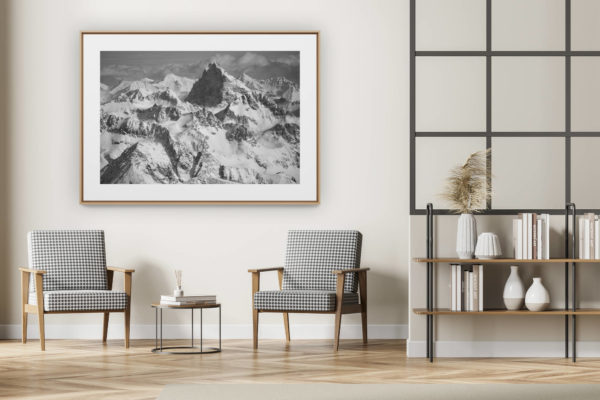 décoration intérieur moderne avec photo de montagne noir et blanc grand format - Photo Engadine Alpes - Piz Ela vue aérienne noir et blanc