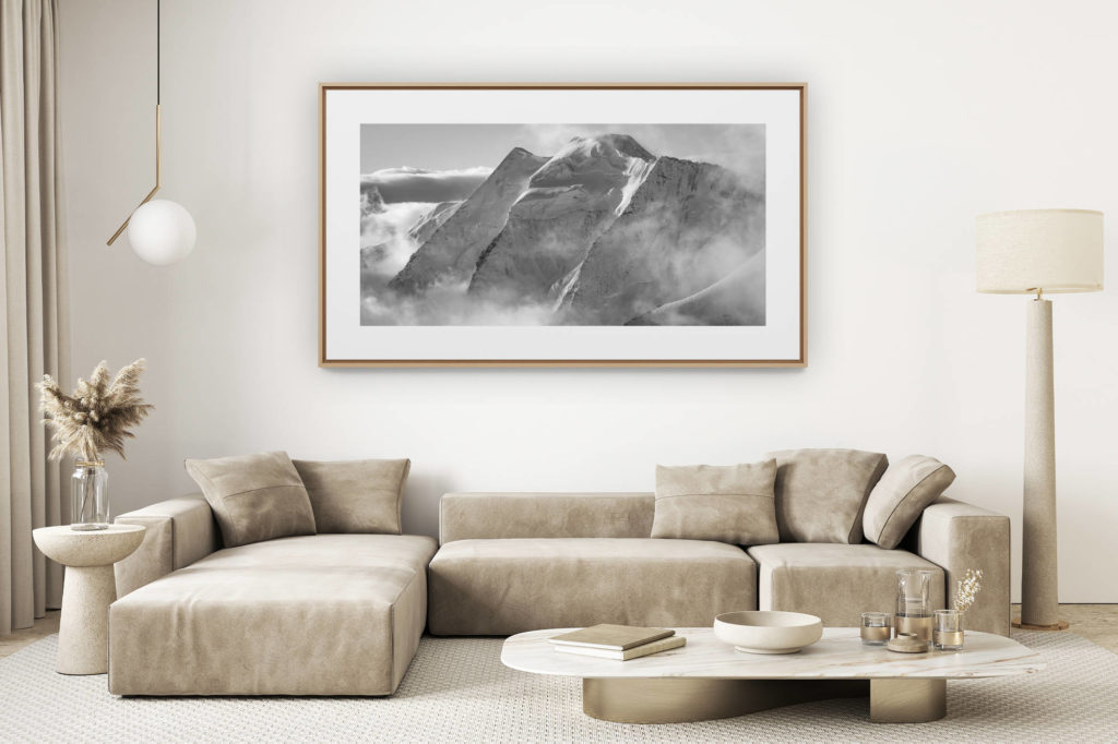 décoration salon clair rénové - photo montagne grand format - Piz Palu - sommet des alpes suisses en noir et blanc