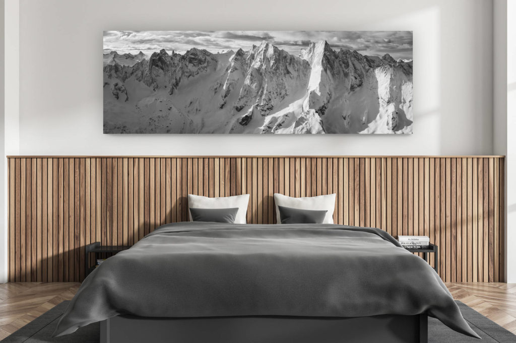 décoration murale chambre adulte moderne - intérieur chalet suisse - photo montagnes grand format alpes suisses - Photo panorama noir et blanc Sciora - Cengalo - Badile