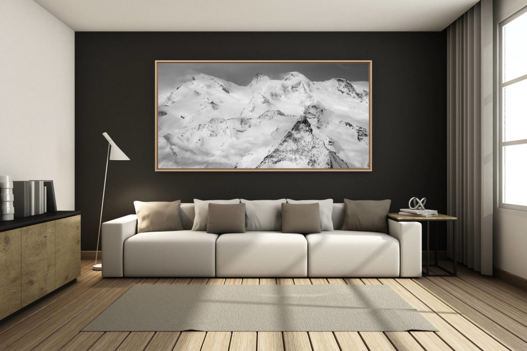 déco salon chalet rénové de montagne - photo montagne grand format -  - Image panorama Noir et blanc Strahlhorn - Rimpfischhorn - Allalinhorn