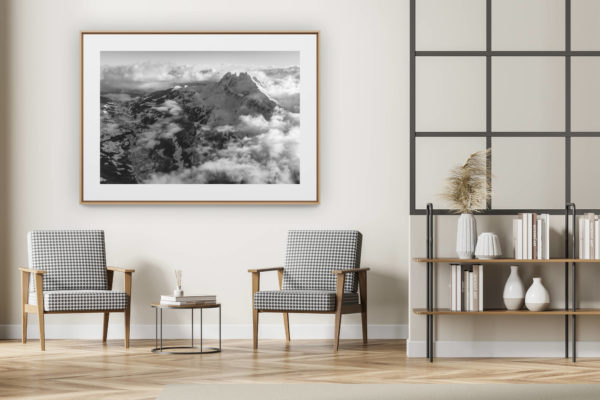 décoration intérieur moderne avec photo de montagne noir et blanc grand format -