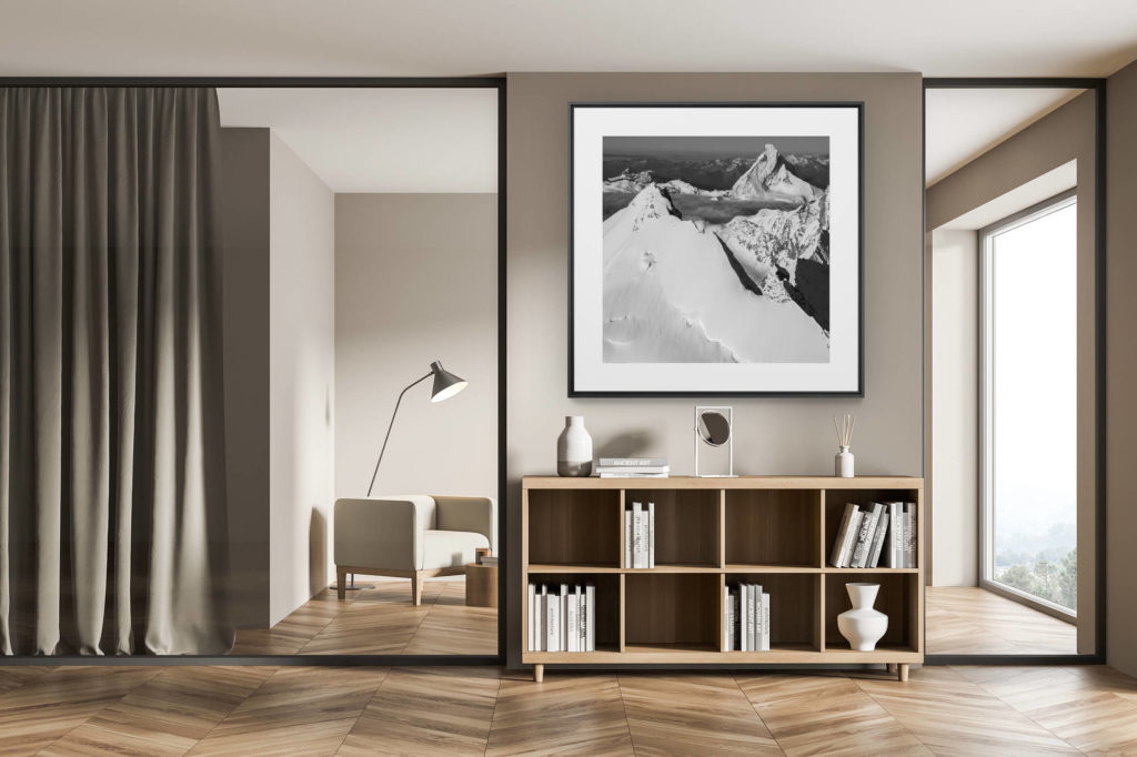 décoration chalet exclusif - tirage photo grand format - Matterhorn photos noir et blanc - image montagne enneigée Weisshorn
