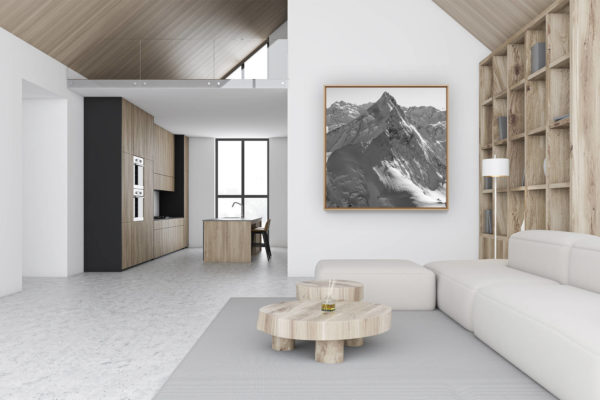 décoration murale chalet luxe rénové - photo montagne noir et blanc - photo montagne suisse en hiver- photo montagne enneigée
