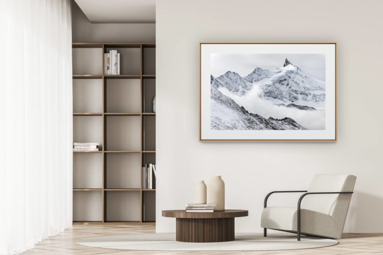 déco tendance salon moderne - photo montagne noir et blanc grand format - Premiere neige sur le Zinalrothorn - tableau photo paysage montagne prise par un photographe hautes alpes