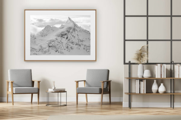 décoration intérieur moderne avec photo de montagne noir et blanc grand format - Zinalrothorn - montagne suisse - Photo de paysage des montagnes suisses en noir et blanc