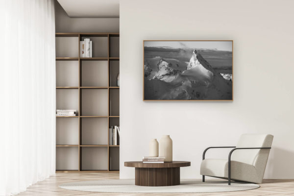 moderne Wohnungseinrichtung - art deco design - Zinalrothorn - Schwarz-Weiß-Ansicht des Val d&#039;Anniviers - Zermatt Valley Wallis - Schweizer Alpen Gipfel - Matterhorn