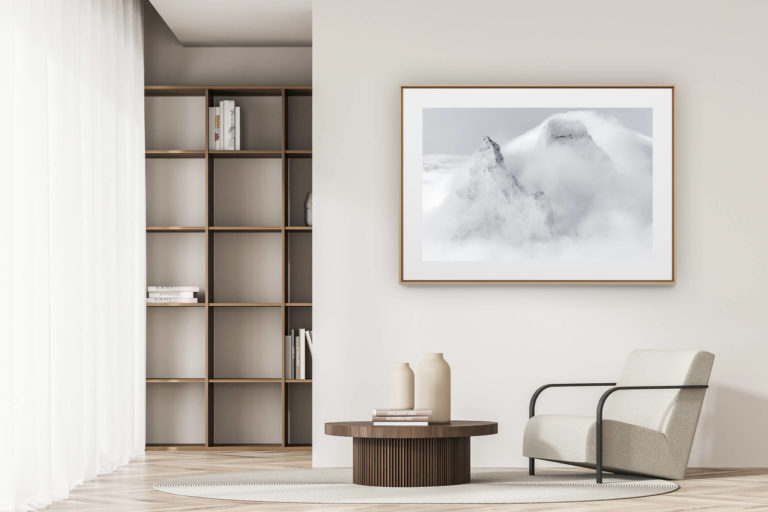déco tendance salon moderne - photo montagne noir et blanc grand format - photo Matterhorn Zermatt - cadre photo montagne noir et blanc - Sommets des montagnes Alpes dans la brume