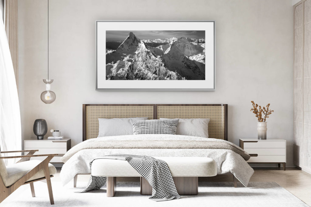déco chambre chalet suisse rénové - photo panoramique montagne grand format - Encadrement photo panoramique du sommet des Alpes Valaisannes Suisses - Zermatt - Obergabelhorn