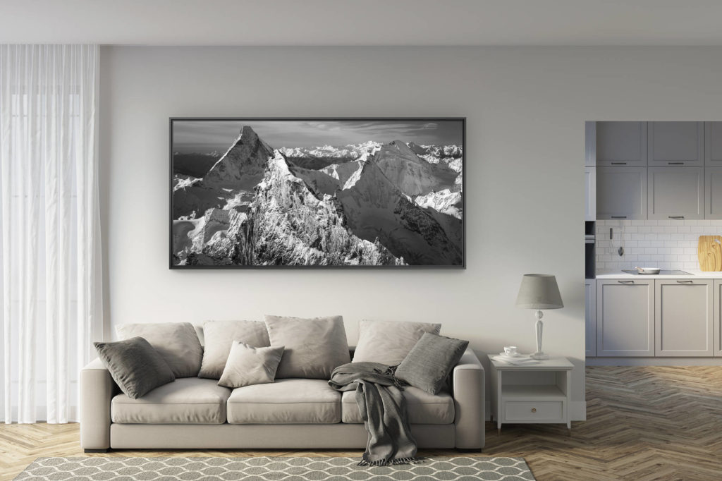 déco salon rénové - tendance photo montagne grand format - Encadrement photo panoramique du sommet des Alpes Valaisannes Suisses - Zermatt - Obergabelhorn