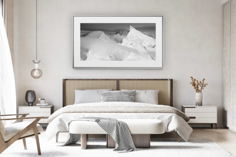déco chambre chalet suisse rénové - photo panoramique montagne grand format - Panoramique Zinalrothorn - Photo montagne noir et blanc Weisshorn