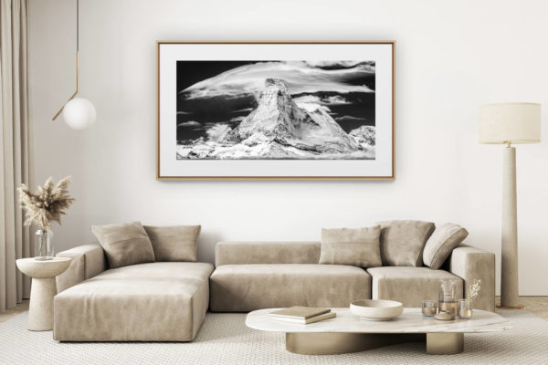 décoration salon clair rénové - photo montagne grand format - Panorama de montagne noir et blanc du mont Cervin à encadrer en déco d'intérieure