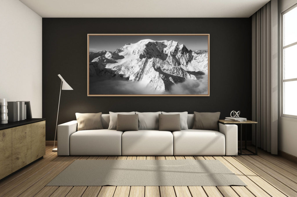 déco salon chalet rénové de montagne - photo montagne grand format -  - photo panoramique mont vélan - photo val de bagnes verbier - paysage de montagne noir et blanc suisse
