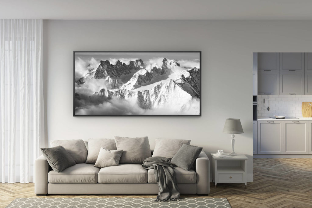 déco salon rénové - tendance photo montagne grand format - Photographie panoramique du Massif des Ecrins - photo montagne noir et blanc