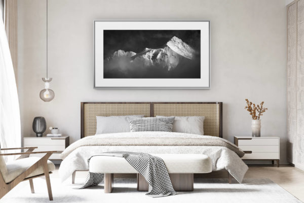 déco chambre chalet suisse rénové - photo panoramique montagne grand format - photo de montagne Val d'anniviers - Zinalrothorn