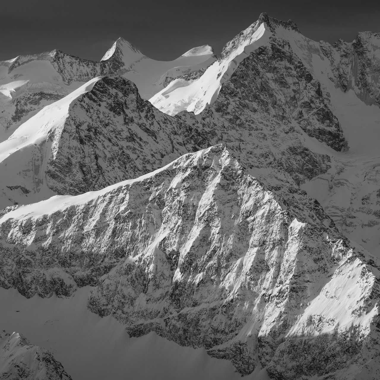 panorama-majestueux-laube-sur-