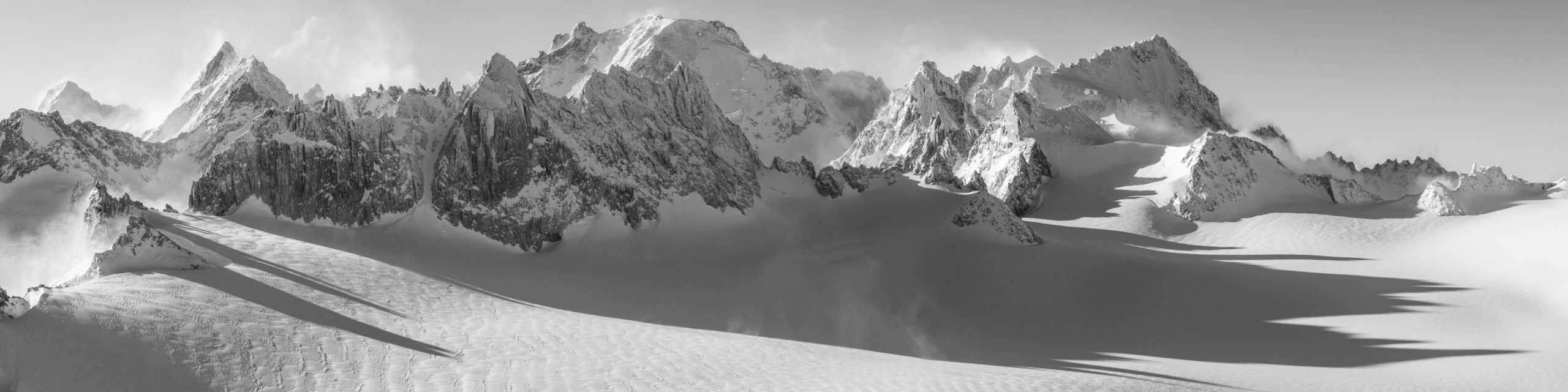 panorama montagnes suisses - panoramique sur le plateau du trient