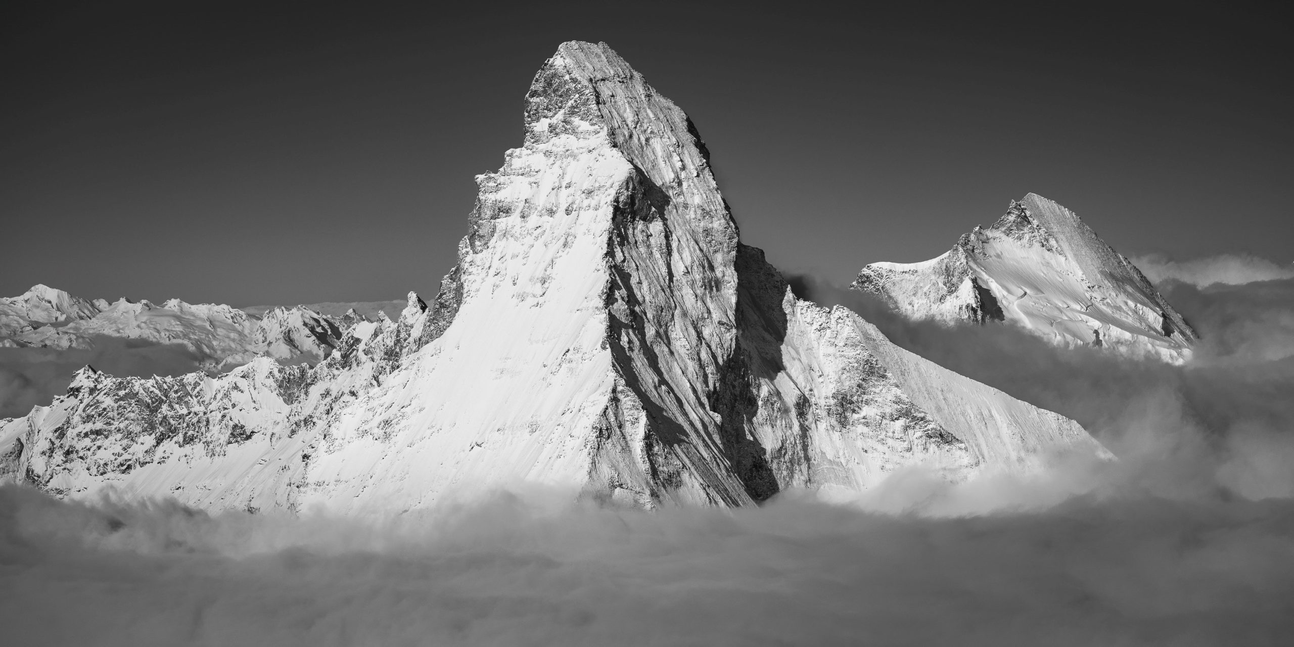 cervin wolkenmeer und schnee - Panoramafoto