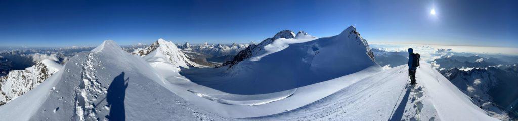 vue depuis le sommet de la Parrotspitze