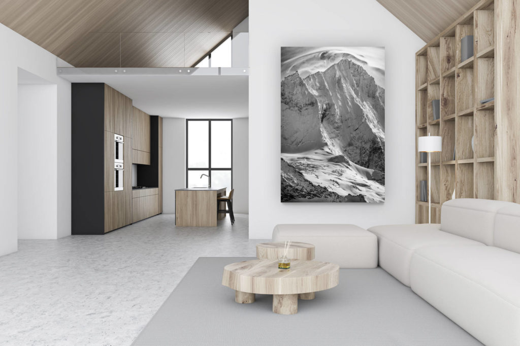 décoration chalet luxueux suisse - photo montagne grand format verticale - décoration murale design - Image noir et blanc du sommet de montagne rocheuse du Weisshorn  depuis Grimentz dans les Alpes Valaisannes