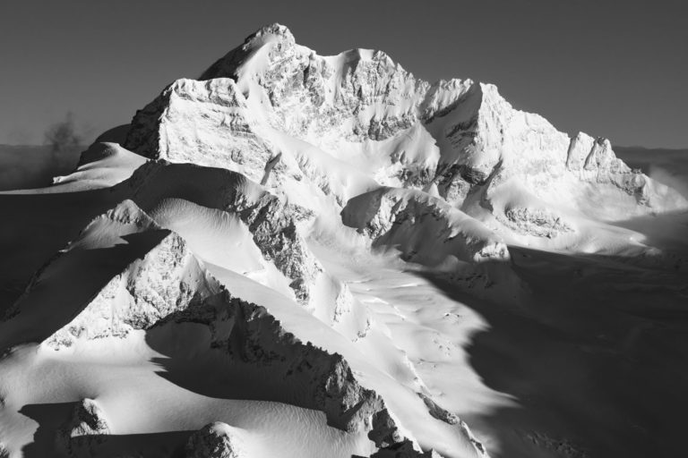 Foto jungfrau schwarz-weiß - jungfraujoch top of europe und seine gletscher