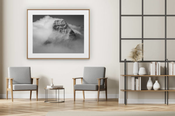 décoration intérieur moderne avec photo de montagne noir et blanc grand format -