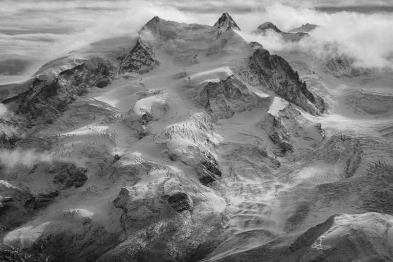 photo monte rosa noir et blanc - photo des glaciers de zermatt