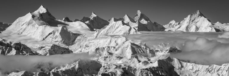 photo montagne noir et blanc alpes suisses couronne impériale
