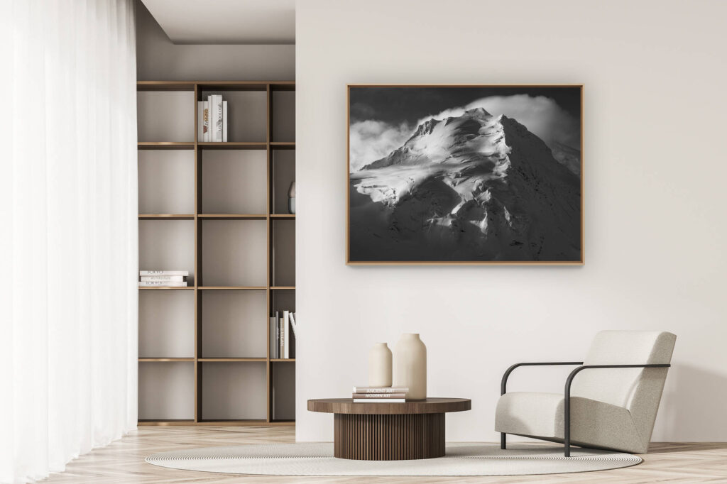 decoration modern apartment - art deco design - photo dom des michabels - black and white mountain photo saas fee 4000m