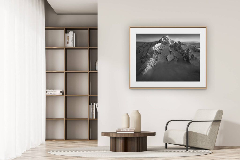 déco tendance salon moderne - photo montagne noir et blanc grand format -