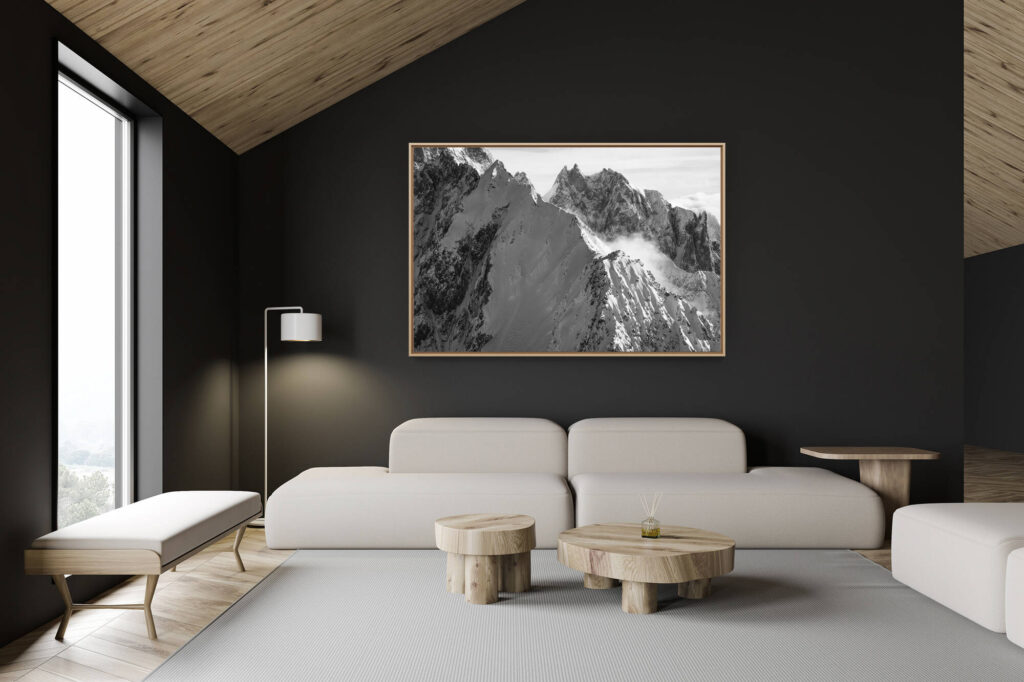 dekoration schweizer chalet - innenausstattung schweizer chalet - großformatiges bergfoto -.